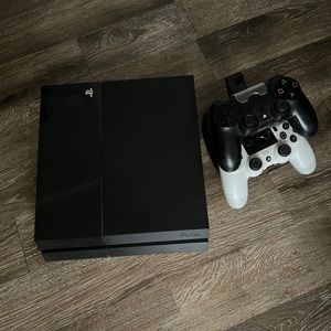 PS4 Console